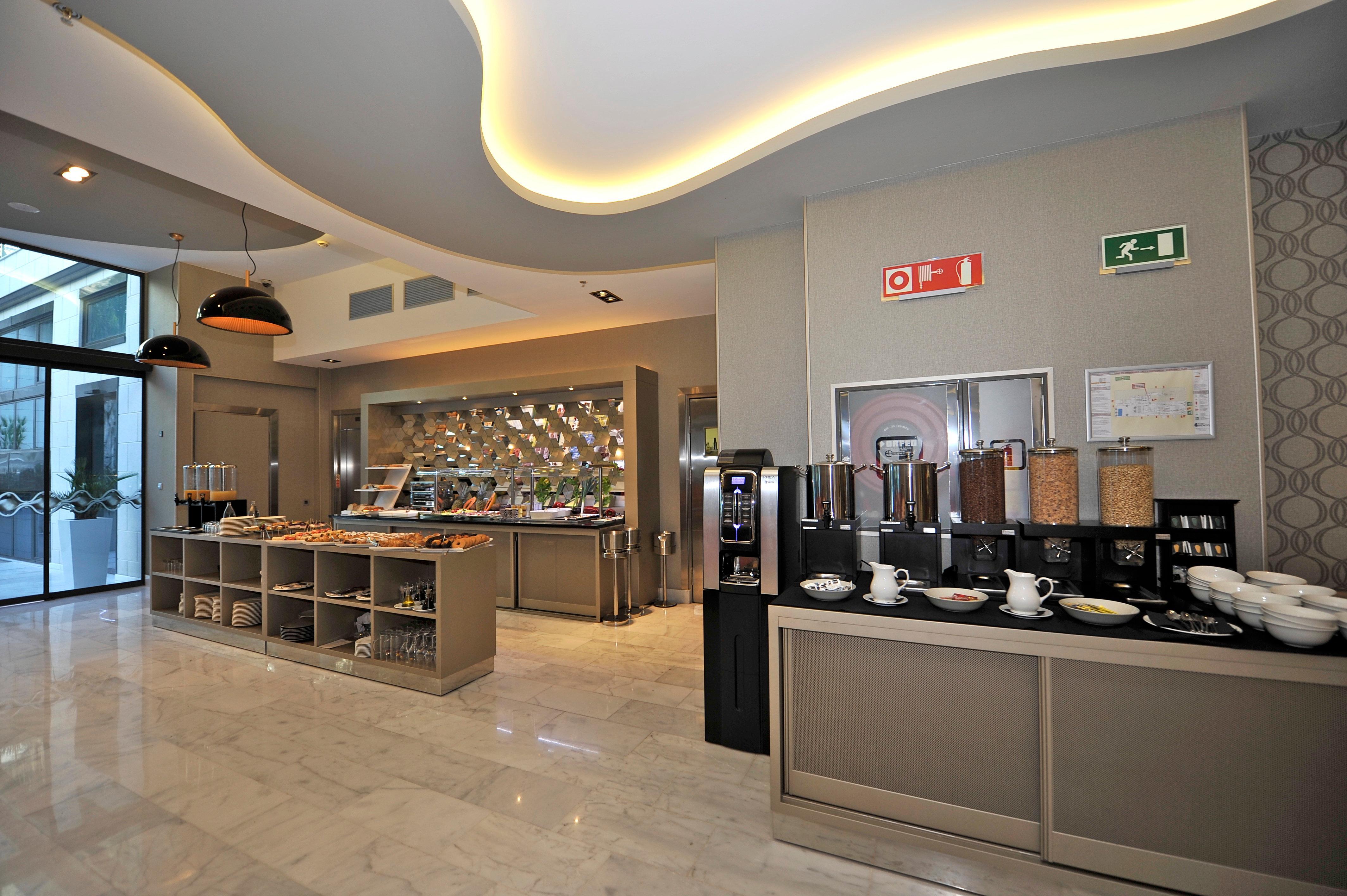 Hotel Indigo Barcelona - Plaza Catalunya 4Sup By Ihg Ngoại thất bức ảnh