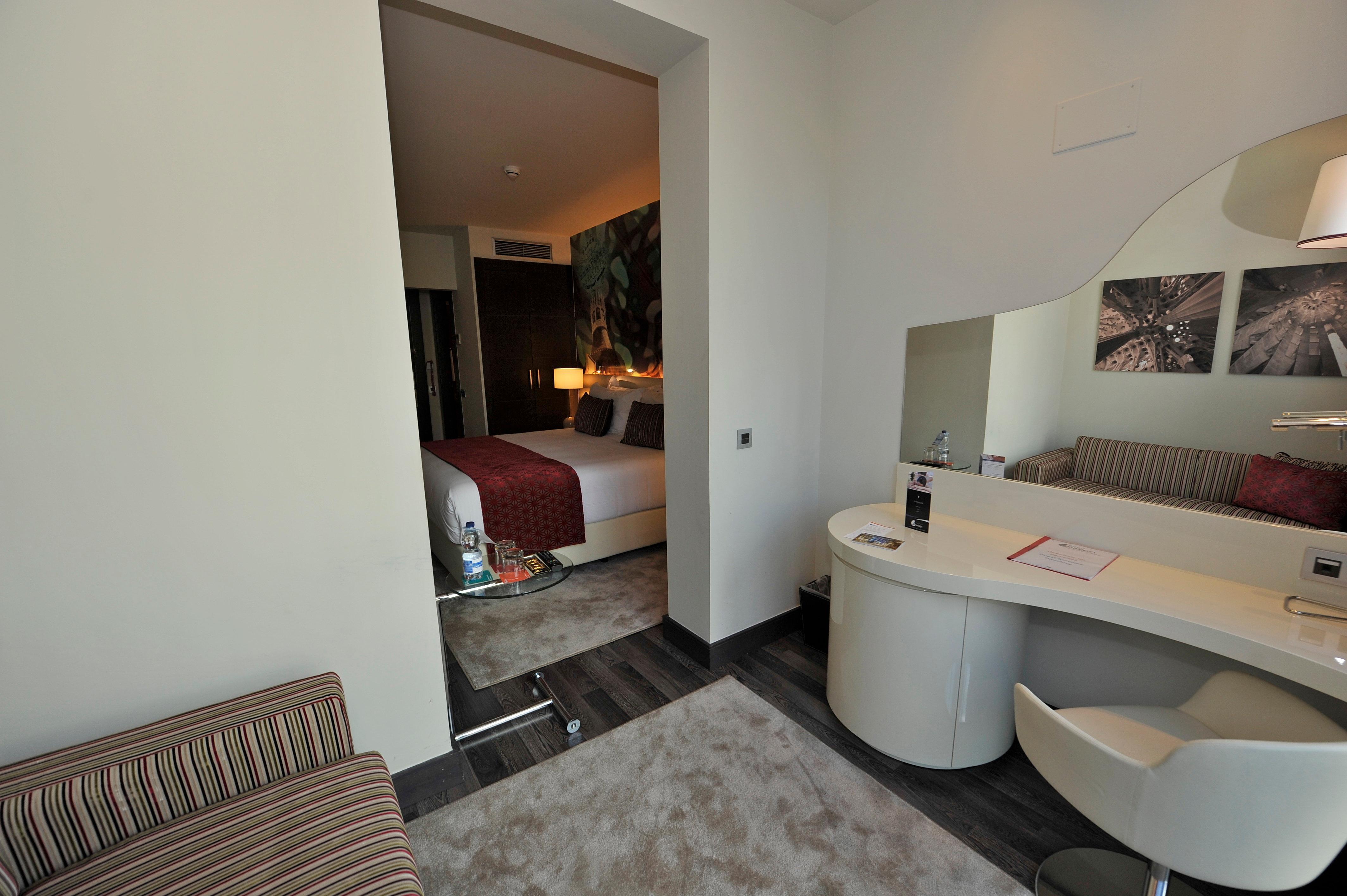 Hotel Indigo Barcelona - Plaza Catalunya 4Sup By Ihg Ngoại thất bức ảnh